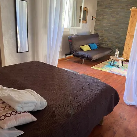 Chambres D' Hotes La Bergerie Del Arte Bed & Breakfast *