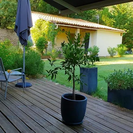 Bed & Breakfast Chambres D' Hotes La Bergerie Del Arte *